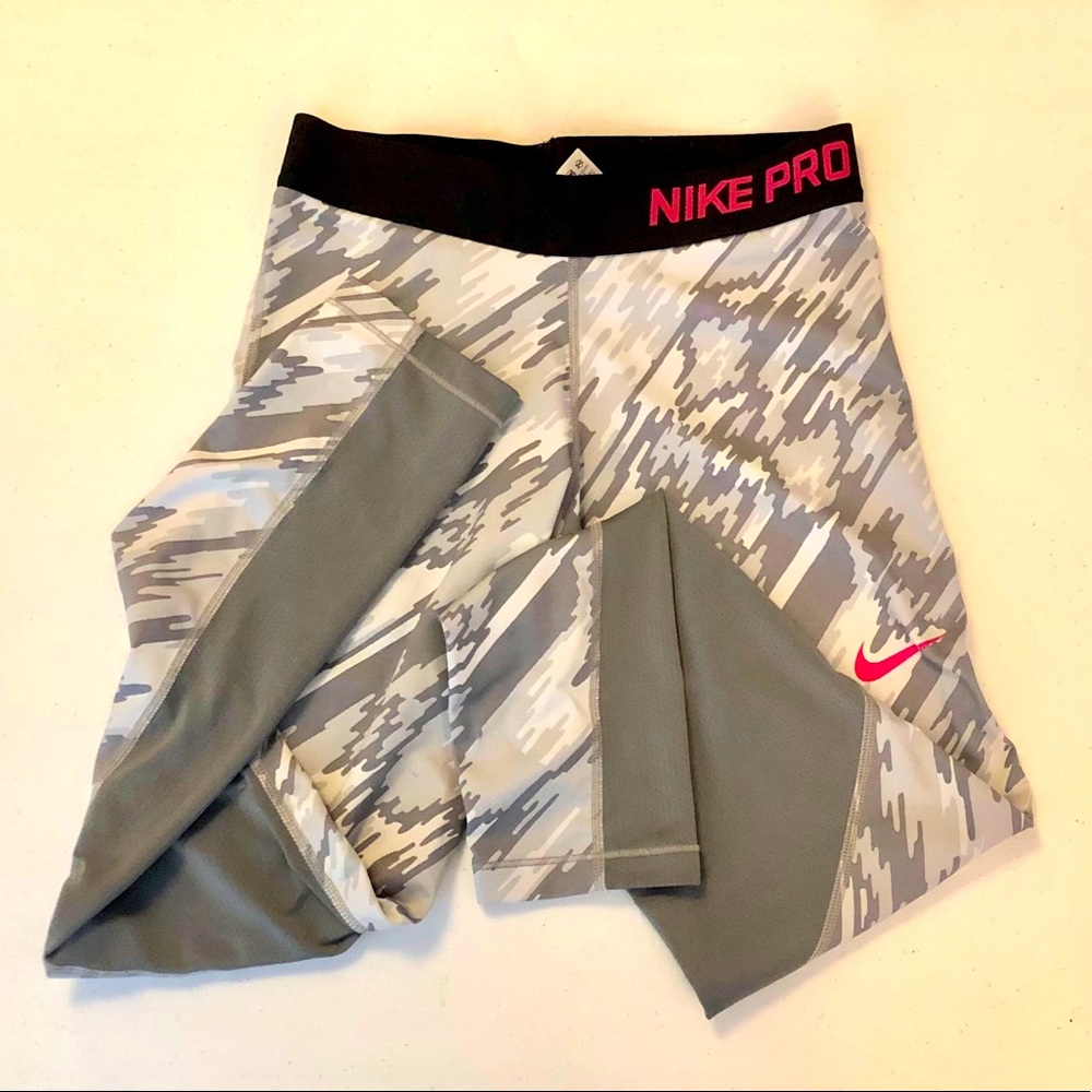 Nike Pro Girls leggings Lg